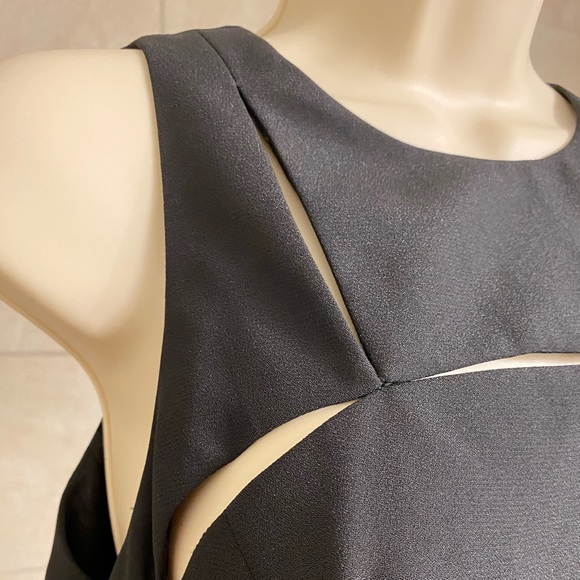 Vintage Adrianna Papell Evening black cocktail dress with bodice slits, size 10 - Picture 2 of 11